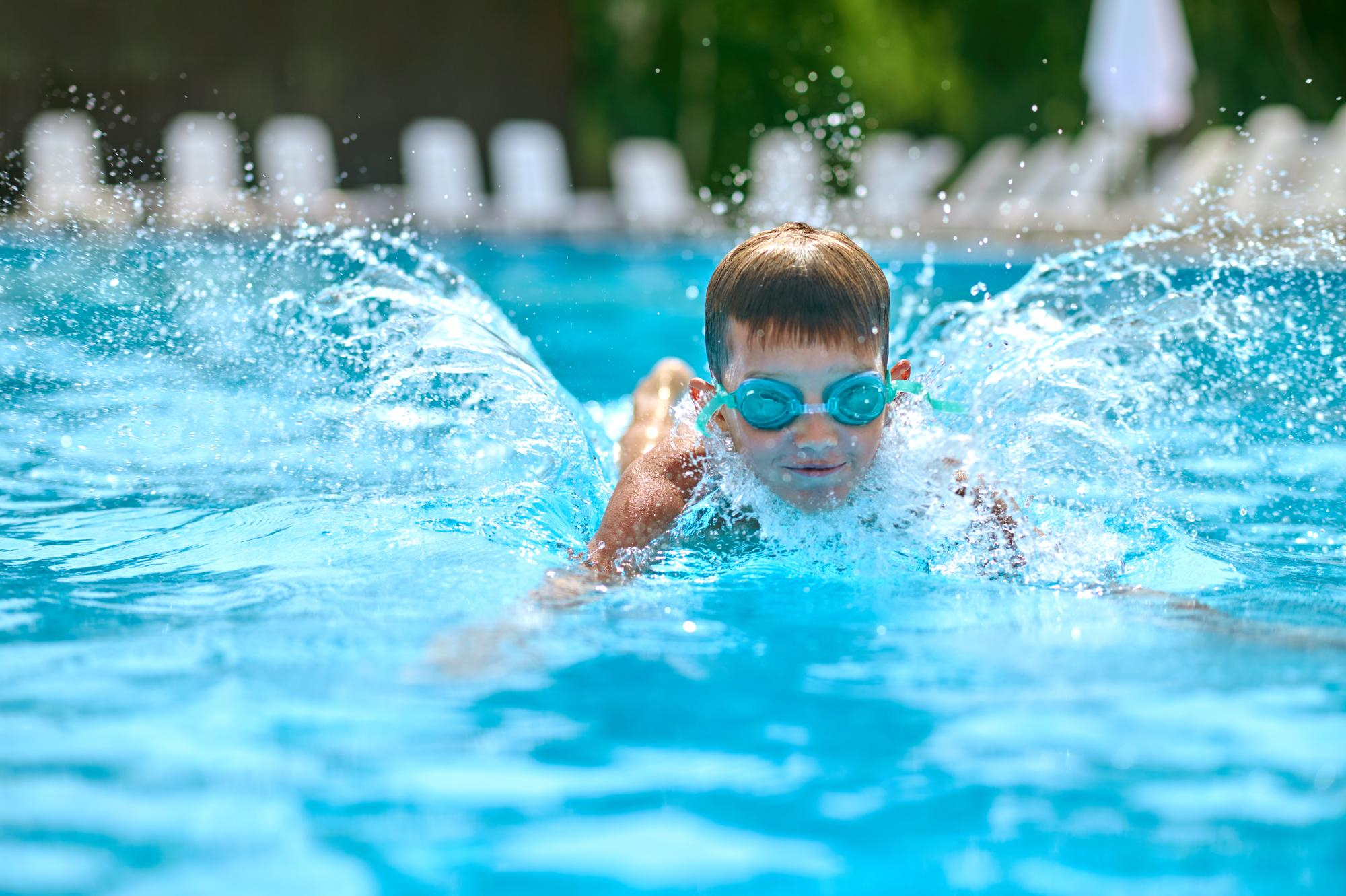Benefícios da natação infantil
